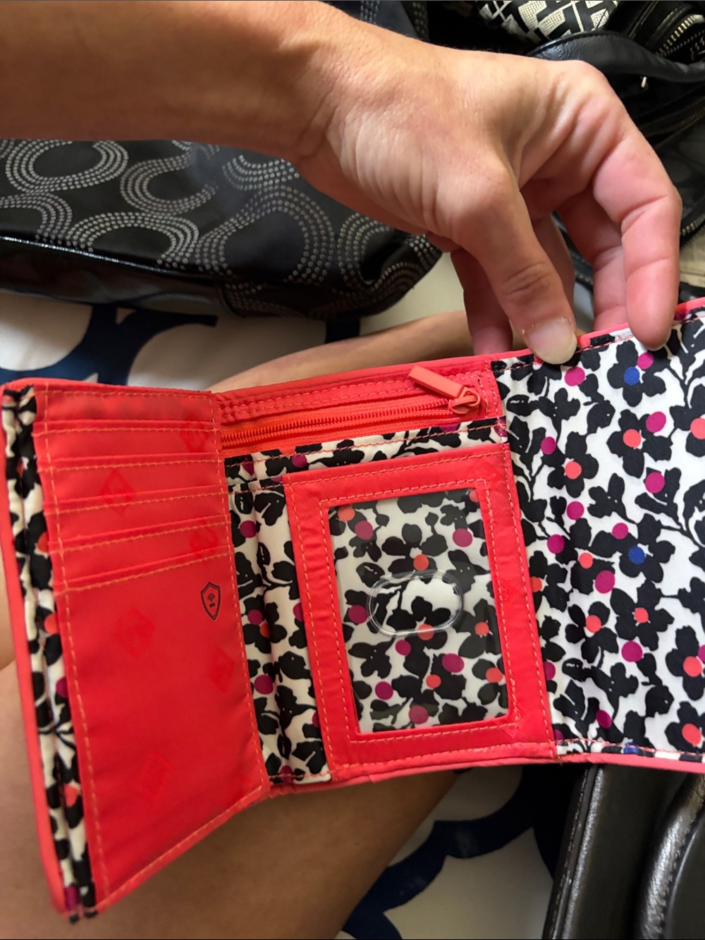 Vera Bradley Quilted Coral Pink Compact Wallet - Picture 2 of 4